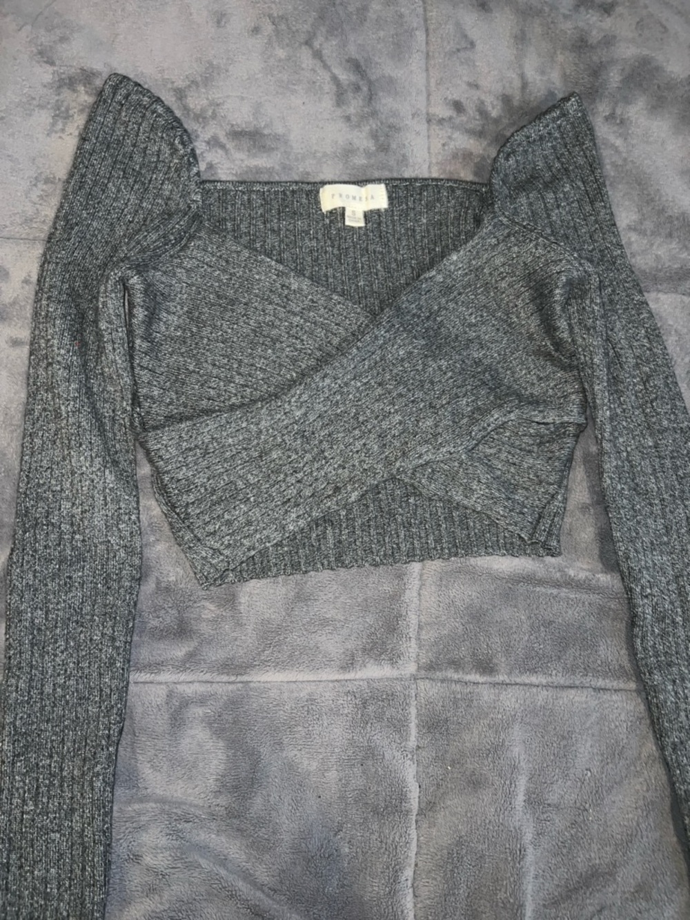 Promesa Gray Ribbed Wrap Cropped Sweater